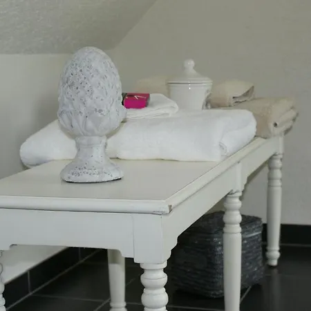 Chambres D'hotes De La Boire Bavard 2*